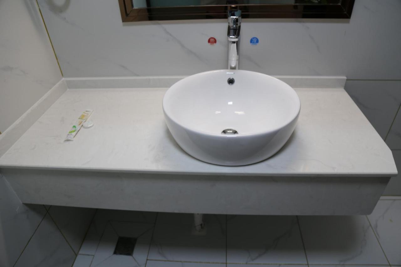 Hotel Anhui Lome Bagian luar foto